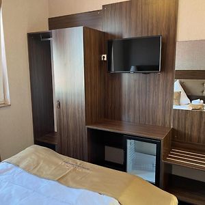 Deluxe Zimmer mit Kingsize-Bett